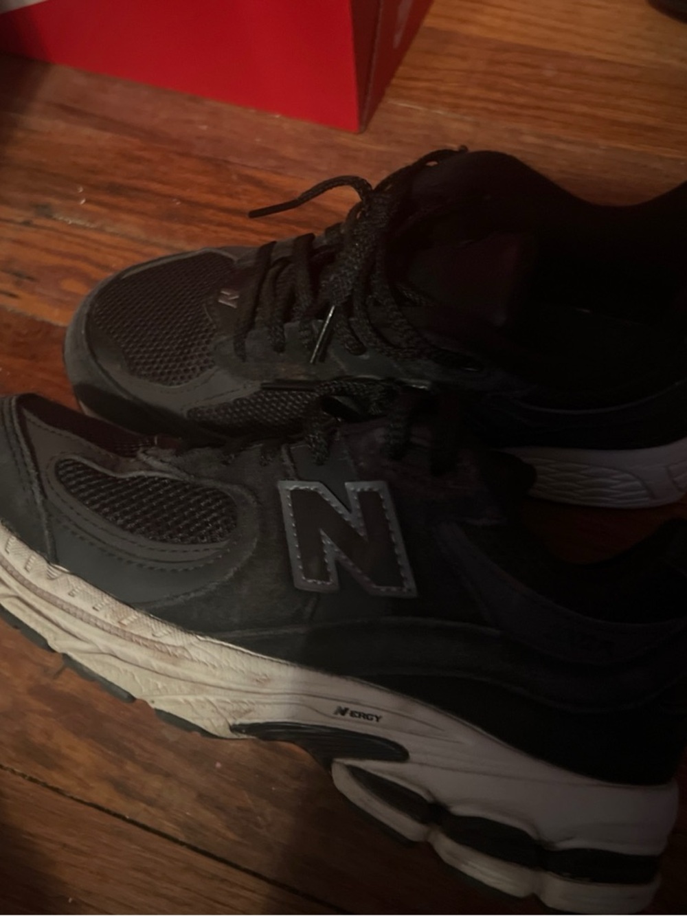 New Balance 2002R